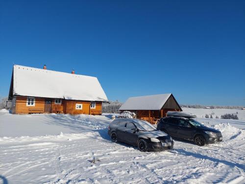 2 bedrooms, 8 beds