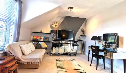 Victoriana Duplex Apartment