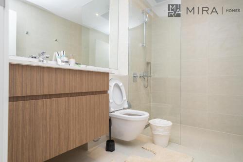 Mira Holiday Homes - Newly 2 bedroom in La Sirene, Port De La Mer, Dubai (foto 2)