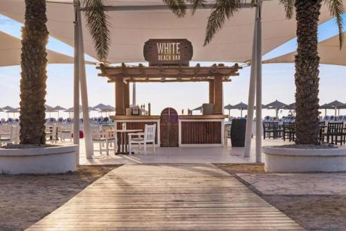 I Like Al Hamra Palace - Elite Beach & Golf Resort Private Suites I Like Al Hamra Palace - Elite Beach & Golf Resort Private Suites