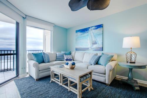 Phoenix VII 913 by Liquid Life near Gulf Shores Steamer