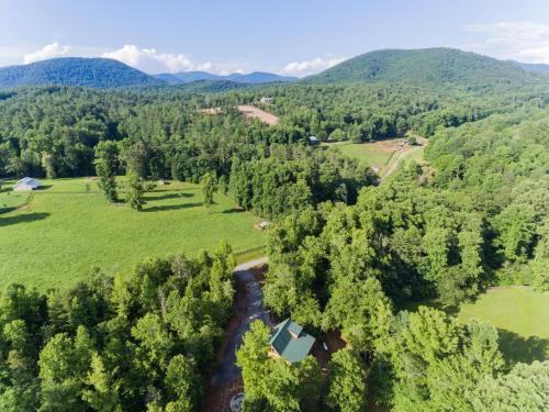 Two Cabins with Hot Tubs Playground Sleeps 22 - image 12