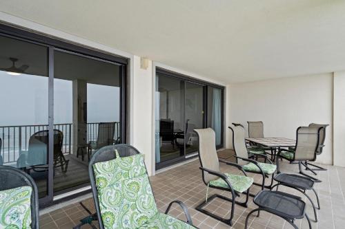 Windward Pointe 705, Орандж-Бич (фото 10)
