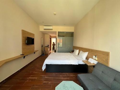 Double Room image 4