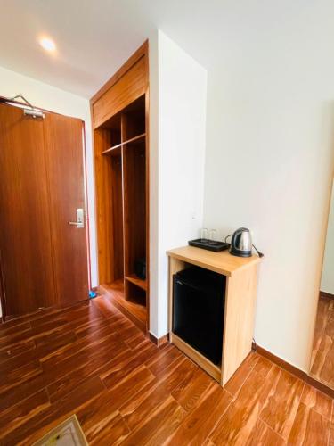 Quadruple Room image 4