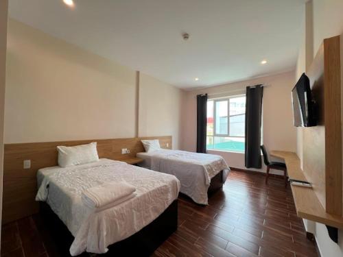 Quadruple Room image 3