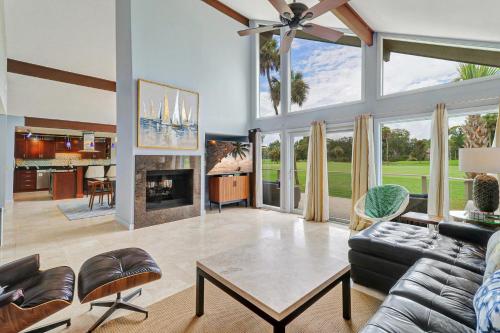 Three-Bedroom Holiday Home 