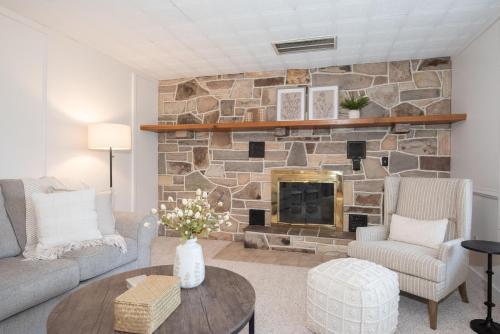 . Inglewood Cottage
