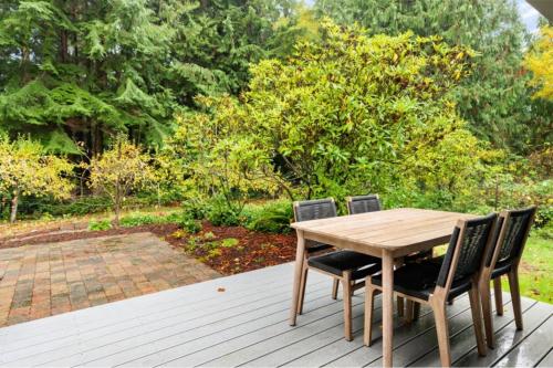 Perch - Island Hideaway Perch - Island Hideaway