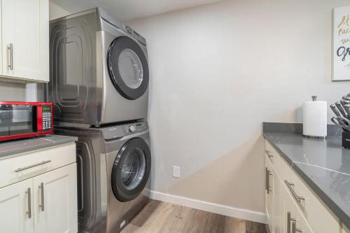 Perch - Queen Ann Flat