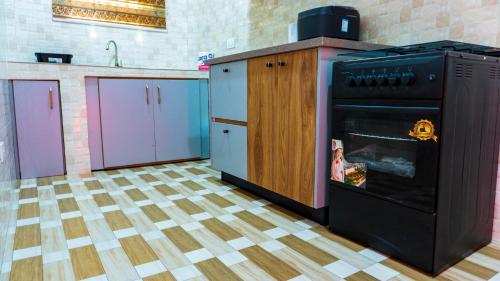 Kjøkken, Opheboat Villa and Cuisine Services in Kpeshie