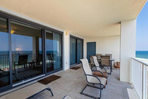 Windward Pointe 704, Орандж-Бич (фото 9)