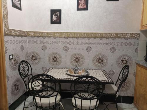 MARRAKECh TYPICAL & CONFORT APPARTEMENT, Marrakech (photo 10)