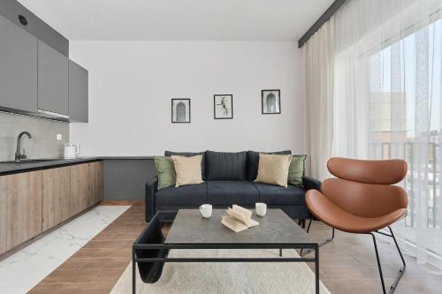 Rent like home - Spacious Studio with Balcony Słonimskiego 2, Breslau (Foto 4)