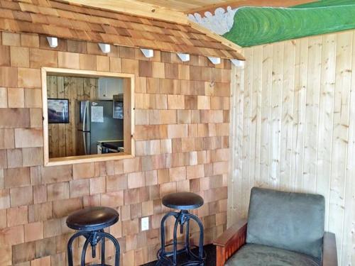 KH4111- The Beach Barn in Kitty Hawk (NC)