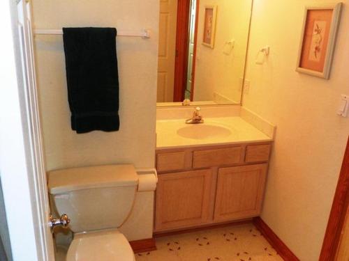 Five-Bedroom Apartment image 8