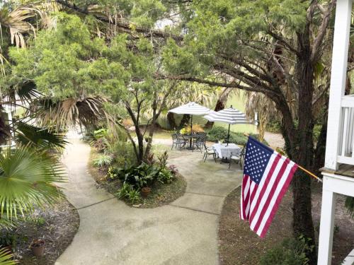 สภาพแวดล้อมโดยรอบ, Downtown Ocean Springs 2 bedroom 2.5 bath with garage in โอเชียน สปริงส์ (MS)