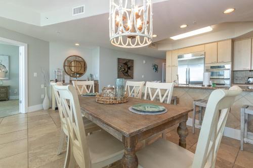 Caribe Resort 1112D by Liquid Life in Perdido Beach