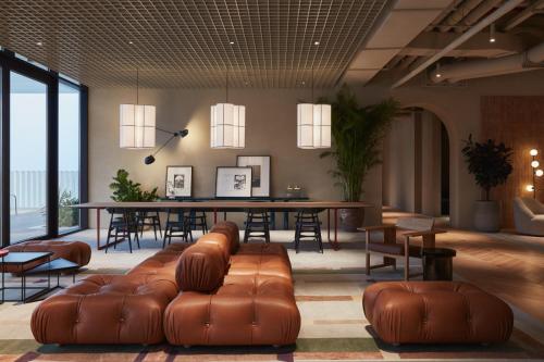 Burj Khalifa View Studio | Pool Gym & Coworking | 10 min Downtown | by Simply Comfort - image 12
