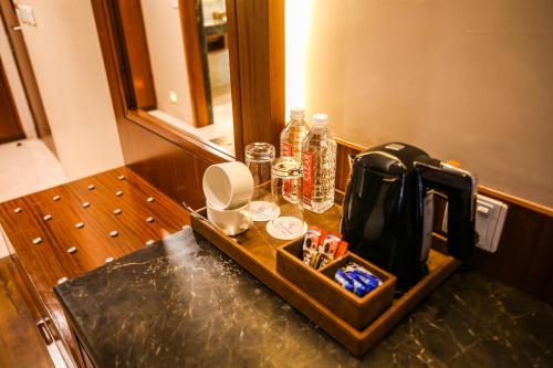 Deluxe Double or Twin Room image 2