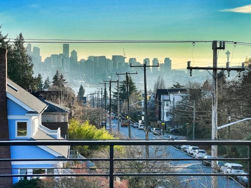 Perch - Wallingford Comfort, Seattle (photo 4)