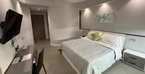 1 twin bed