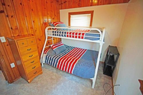 Three-Bedroom Apartment image 2