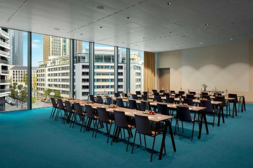 NH Collection Frankfurt Spin Tower NH Collection Frankfurt Spin Tower