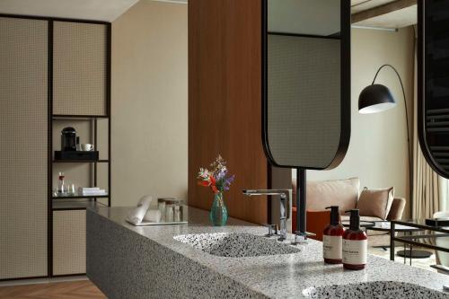 NH Collection Frankfurt Spin Tower