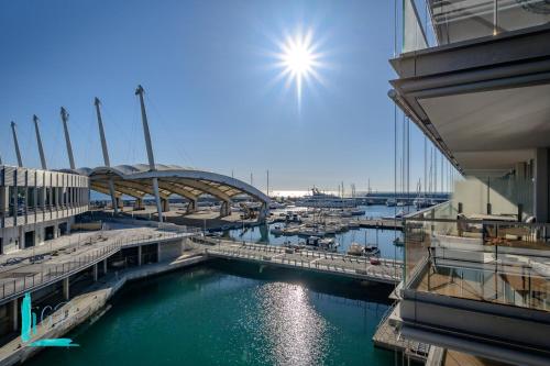 Luxury Waterfront Apartment, Genua