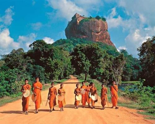 Little Paradise Tourist Guest House and Holiday Home – Anuradhapura, IA