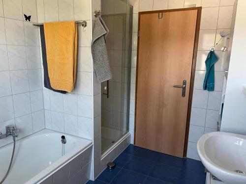 Lissy`s Ferienwohnung - image 14