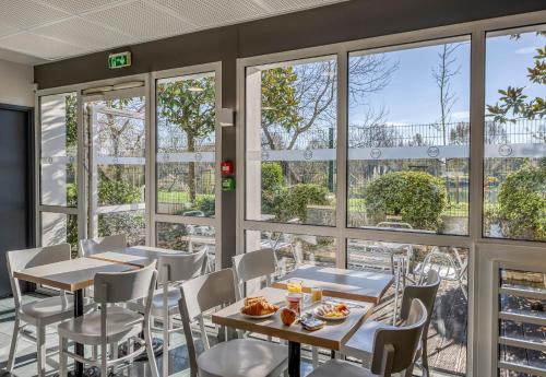 B&B Hôtel Bordeaux Lac sur Bruges - image 12