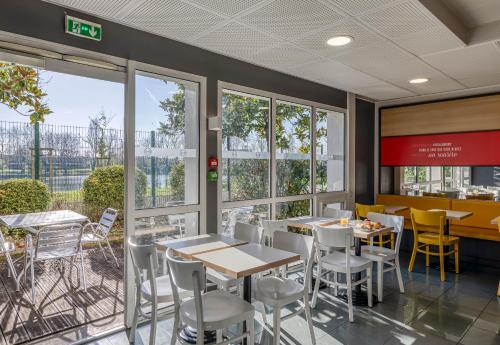 B&B Hôtel Bordeaux Lac sur Bruges - main image
