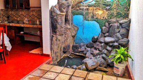 Stylish Escape House-Walk to Beach Vacation Rental Hikkaduwa - image 5