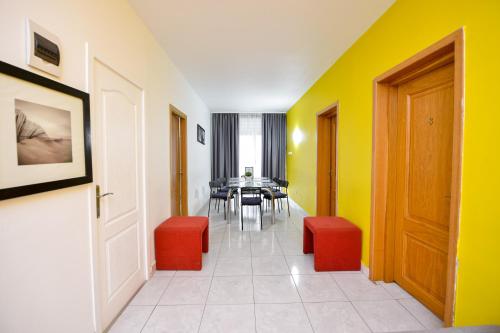 Central Unirii Square - 4 rooms - image 4