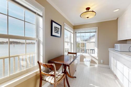 Bayside Cottage in โบเดกาเบย์ (CA)