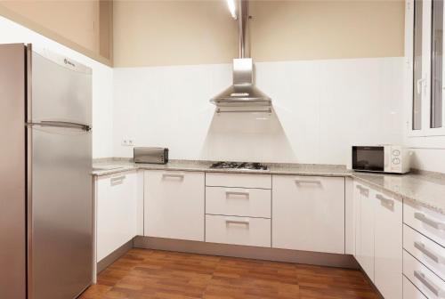 Superior Apartment image 8