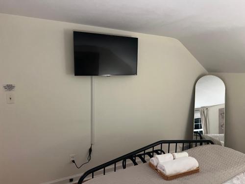 Charming home mins to SU-ESF-Upstate-Le Moyne in Syracuse, USA