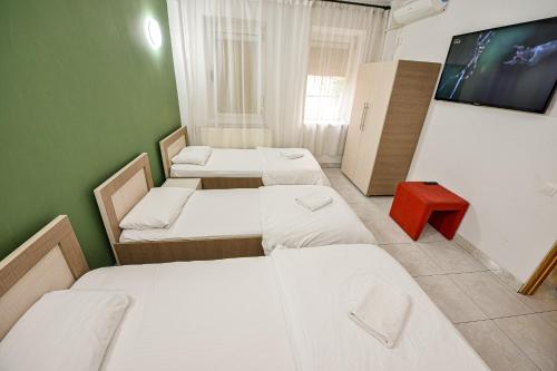 City Center Accommodation - image 7