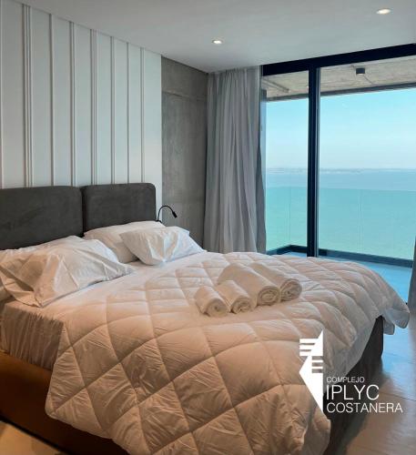 Vista al Río con Cochera y Ubicación Privilegiada