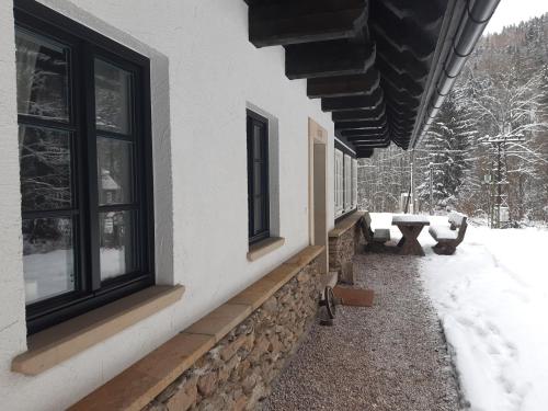 Skats, Horská roubenka František Kvíz (Horska roubenka Frantisek Kviz) in Dolni Dvur