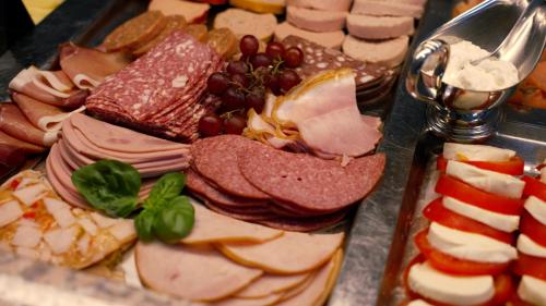 Ēdiens un dzērieni, Hotel Morgensonne garni in Busuma