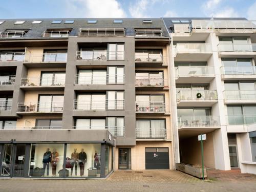 Apartment Zeeparel 402 with balcony by Interhome in 布雷德訥