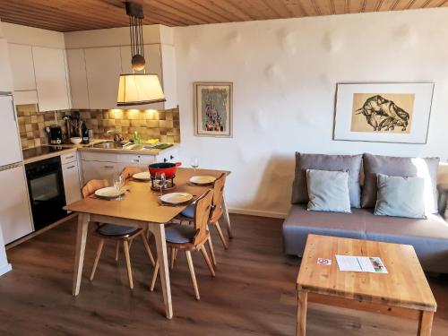  Apartment Wohnung Nr-2 by Interhome in Schluein