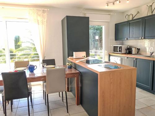 Apartment Les Mas de la Mer-4 by Interhome in Saint Aygulf