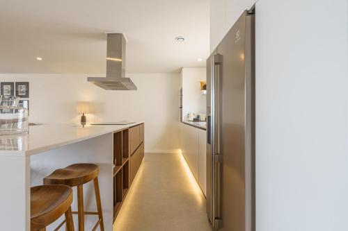 ห้องครัว, Casa Evangeline, luxury villa with ocean view in ปรายา ดา อเรย์อา บรังกา