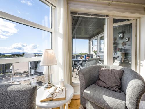 Holiday Home Sjøbuvågen by Interhome (Holiday Home Sjøbuvagen by Interhome) in Korssund