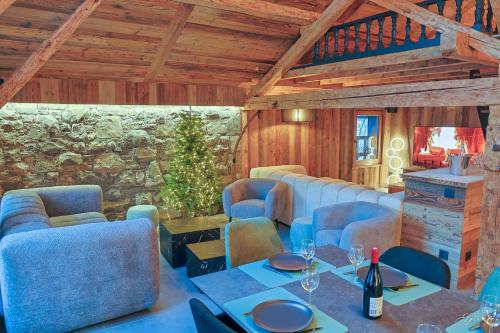 Chalet Jean (Coeur de Morzine) Jacuzzi & Sauna in Morzine