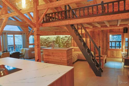 Chalet Jean (Coeur de Morzine) Jacuzzi & Sauna in Morzine